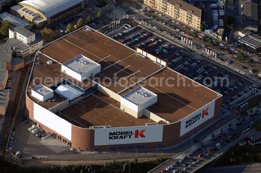 Berlin from above - Eröffnung des bisher größten Berliner Möbelhauses der Firma KRAFT / Möbel Höffner am Sachsendamm in Schöneberg. 40 000 Quadratmeter Verkaufsfläche auf vier Etagen, 20 000 Quadratmeter Lager und 500 neue Arbeitsplätze wird es dann vor Ort geben. Ausführende Baufirma ist die Klebl GmbH,Gößweinstraße 2,92318 Neumarkt,Tel.: (0 91 81) 9 00-0 frank.michaela@klebl.de,E-Mail: klebl@klebl.de