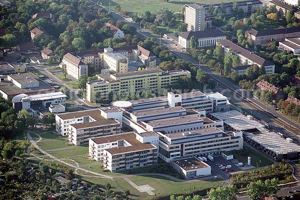 Aerial image Erfurt / Thüringen - Erfurt / Thüringen Krankenhaus Erfurt - Nord HELIOS Klinikum Erfurt D-99089 Erfurt Nordhäuser Straße 74 Tel: +49 3 61 / 78 1 - 0 Fax: +49 3 61 / 78 1 - 10 02 EMail:postmaster@erfurt.helios-kliniken.de