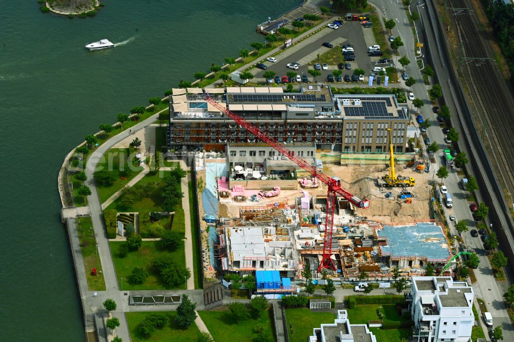 Aerial image Bingen am Rhein - Additional new building high-rise construction site of the hotel complex Hotel Papa Rhein on street Hafenstrasse in Bingen am Rhein in the state Rhineland-Palatinate, Germany