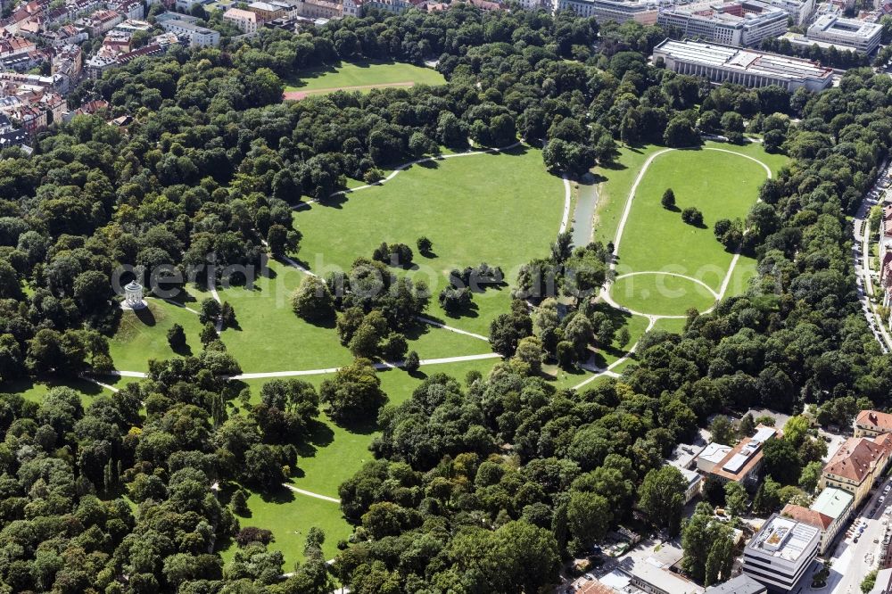 München from the bird's eye view: Englischer Garten in Munich in the state Bavaria, Germany