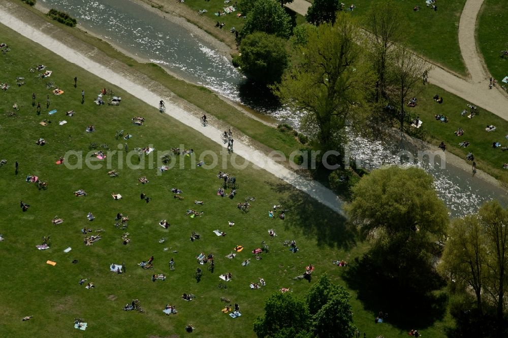 München from the bird's eye view: Englischer Garten in Munich in the state Bavaria, Germany