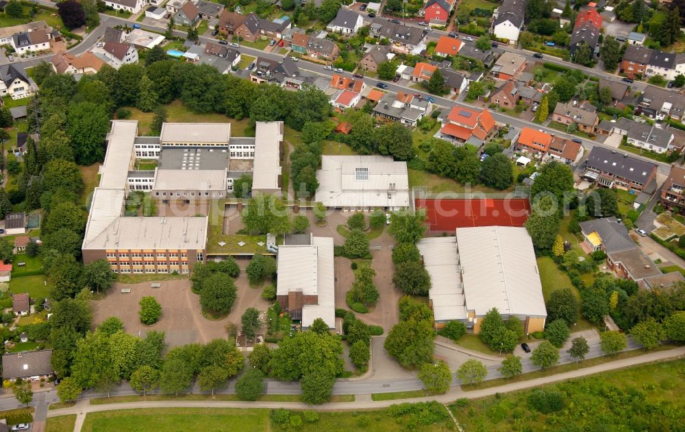 Herne from the bird's eye view: View of the comprehensive school Erich Fried Gesamtschule in Herne in the state North Rhine-Westphalia