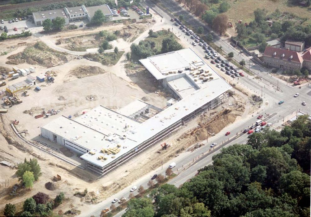 Aerial image Berlin - Biesdorf - Errichtung einer BMW - Verkaufsniederlassung an der B1 in Biesdorf - Süd.