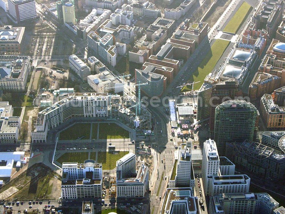 Berlin from above - 09.01.2005 Berlin/Errichtung von Büro - und Wohnhäusern am Leipziger Platz in Berlin Mitte