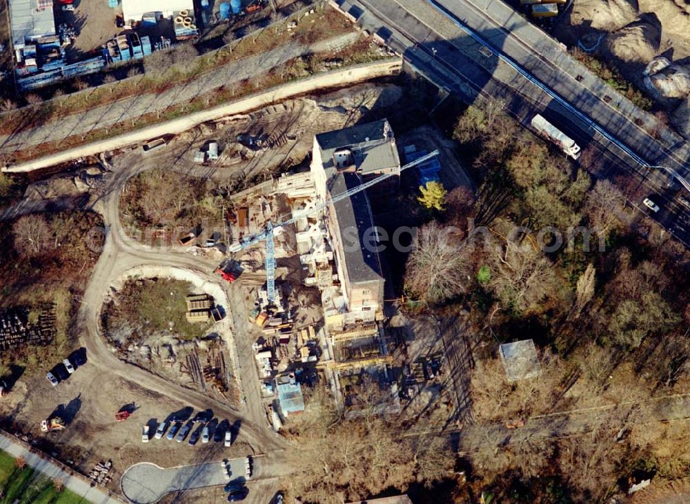 Berlin - Tiergarten from the bird's eye view: Errichtung der Feuer- und Polizeiwache am Bundeskanzleramt im Berliner Regierungsviertel - ein Bauprojekt der SCHÄLERBAU BERLIN GmbH Niederlassung Hochbau Herrn Karakianis pers. Seydelstraße 28 10117 BERLIN 35187301 Herr Karakianis