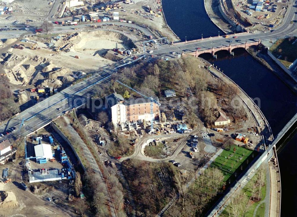 Aerial photograph Berlin - Tiergarten - Errichtung der Feuer- und Polizeiwache am Bundeskanzleramt im Berliner Regierungsviertel - ein Bauprojekt der SCHÄLERBAU BERLIN GmbH Niederlassung Hochbau Herrn Karakianis pers. Seydelstraße 28 10117 BERLIN 35187301 Herr Karakianis