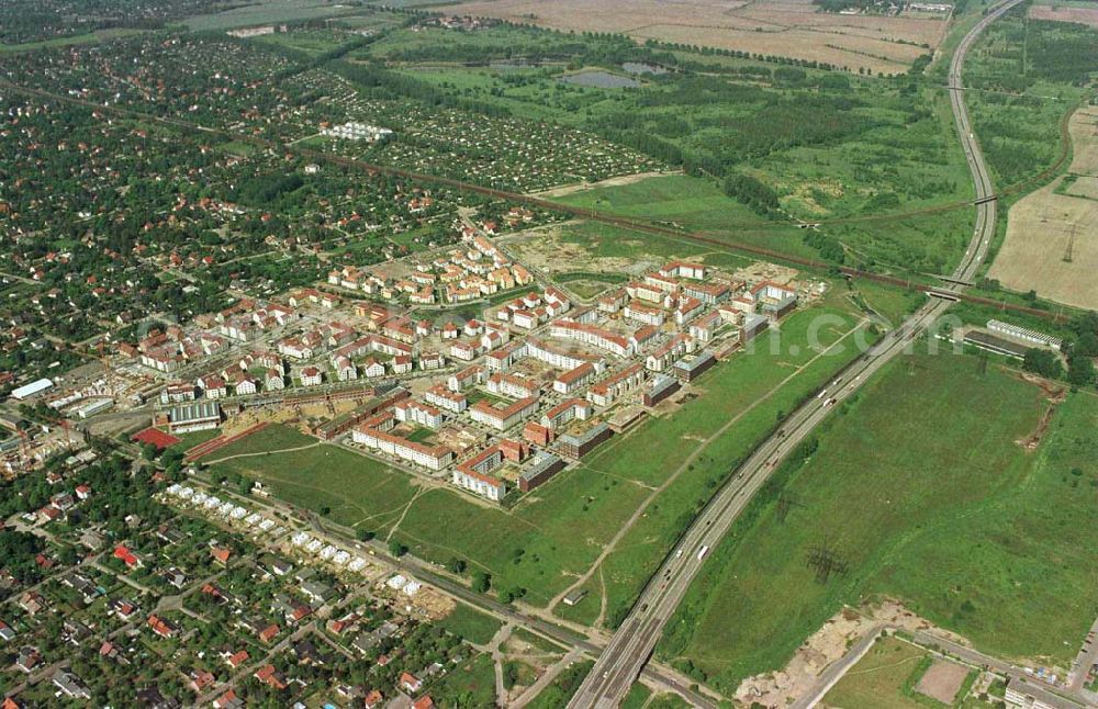 Aerial photograph Berlin - Karow - Errichtung von Neubauwohnungen in Karow-Nord.