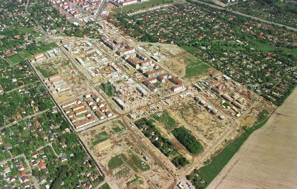 Berlin - Karow from the bird's eye view: Errichtung von Neubauwohnungen in Karow-Nord.