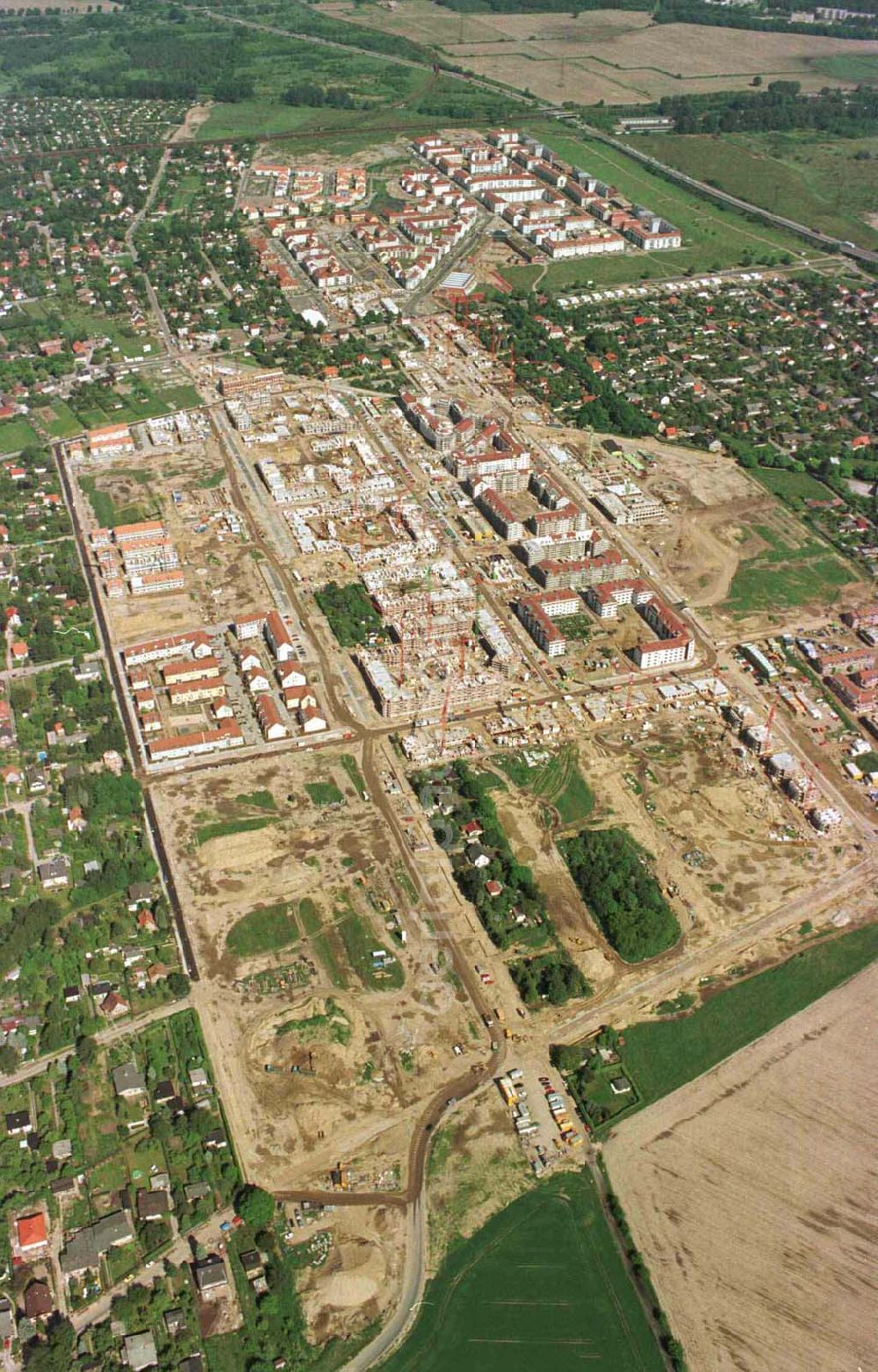 Aerial image Berlin - Karow - Errichtung von Neubauwohnungen in Karow-Nord.