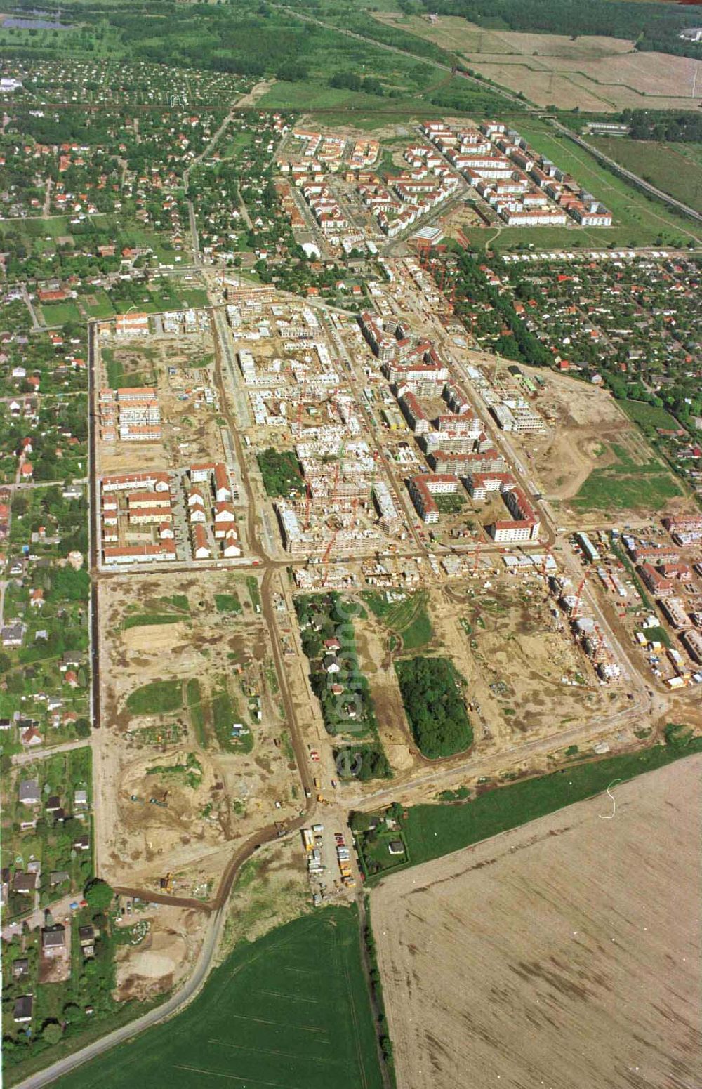 Berlin - Karow from above - Errichtung von Neubauwohnungen in Karow-Nord.