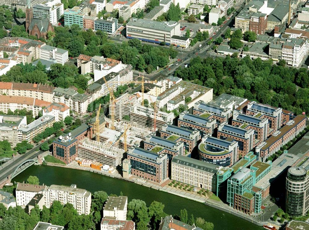 Berlin - Moabit from above - Errichtung eines neuen Büro- und Geschäftshauses an der Gotzkowskybrücke gegenüber dem FOCUS - Teleport in Berlin - Moabit durch die IMBAU GmbH..