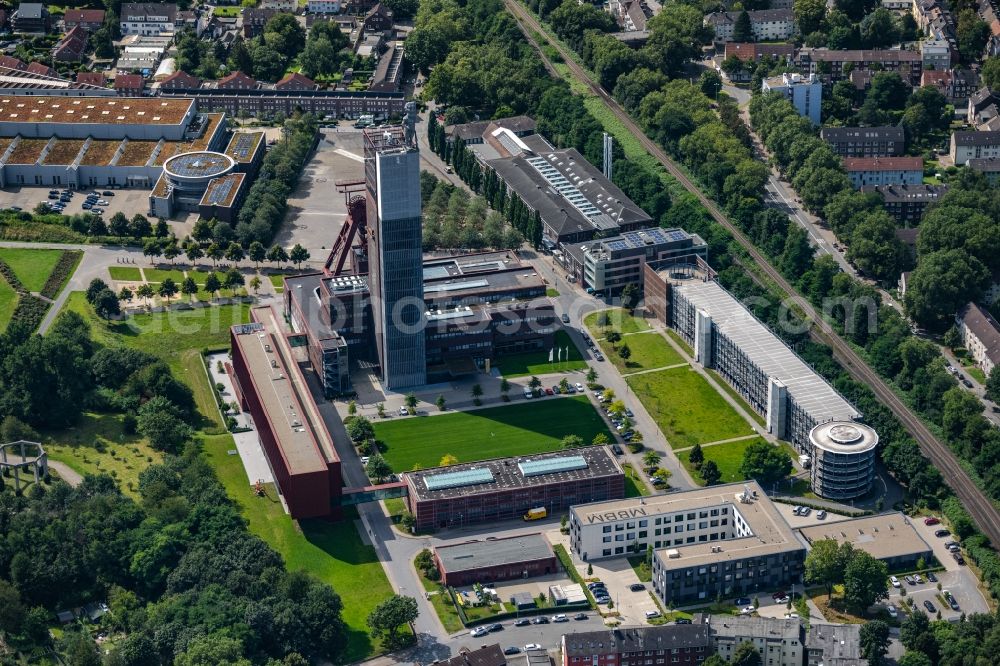 Aerial image Gelsenkirchen - Development tower on the Nordsternturm office building of the administration and commercial building of Vivawest Wohnen GmbH at Bugapark in the Horst district of Gelsenkirchen in the Ruhr area in the state of North Rhine-Westphalia