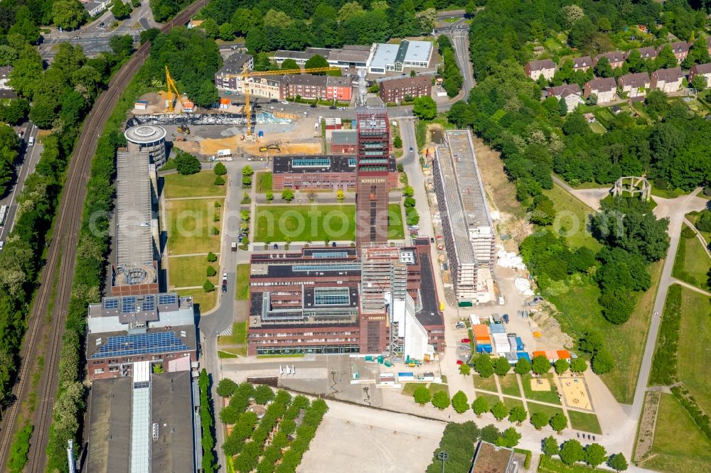 Gelsenkirchen from the bird's eye view: Observation tower on the Office building of the administrative and business center of Vivawest Wohnen GmbH, headquartered in Nordsternpark on the former Nordstern colliery in Gelsenkirchen at Ruhrgebiet in North Rhine-Westphalia