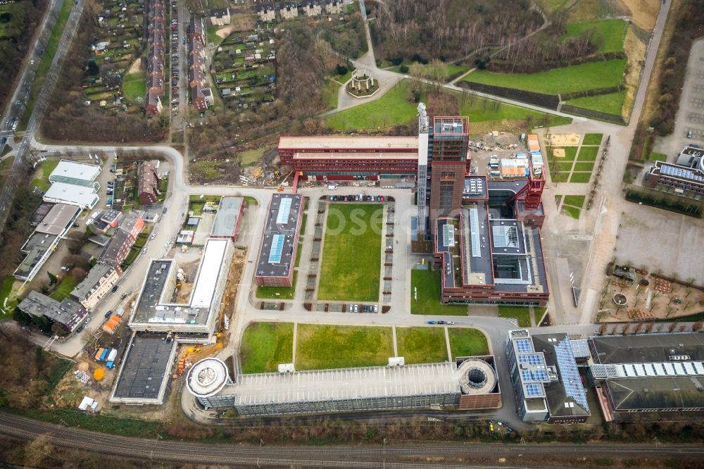 Aerial image Gelsenkirchen - Observation tower on the Office building of the administrative and business center of Vivawest Wohnen GmbH, headquartered in Nordsternpark on the former Nordstern colliery in Gelsenkirchen in North Rhine-Westphalia