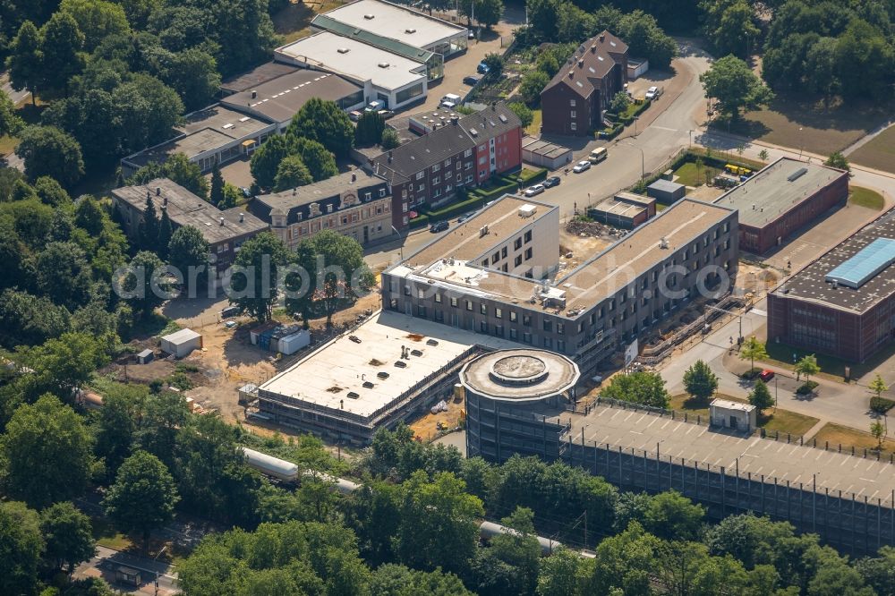 Aerial photograph Gelsenkirchen - Observation tower on the Office building of the administrative and business center of Vivawest Wohnen GmbH, headquartered in Nordsternpark on the former Nordstern colliery in Gelsenkirchen in North Rhine-Westphalia