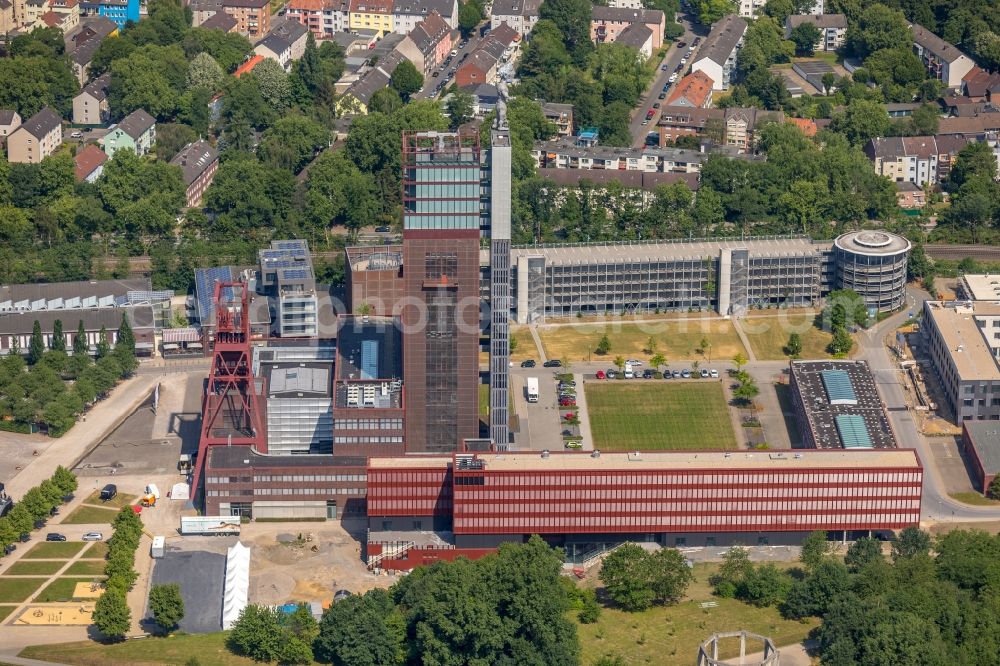 Aerial image Gelsenkirchen - Observation tower on the Office building of the administrative and business center of Vivawest Wohnen GmbH, headquartered in Nordsternpark on the former Nordstern colliery in Gelsenkirchen in North Rhine-Westphalia