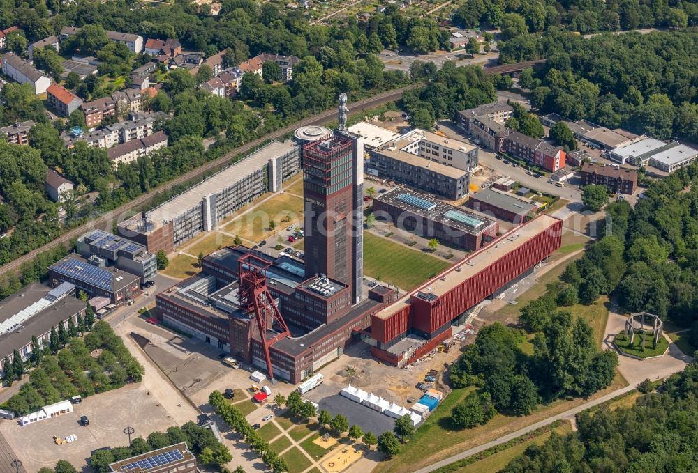 Aerial photograph Gelsenkirchen - Observation tower on the Office building of the administrative and business center of Vivawest Wohnen GmbH, headquartered in Nordsternpark on the former Nordstern colliery in Gelsenkirchen in North Rhine-Westphalia