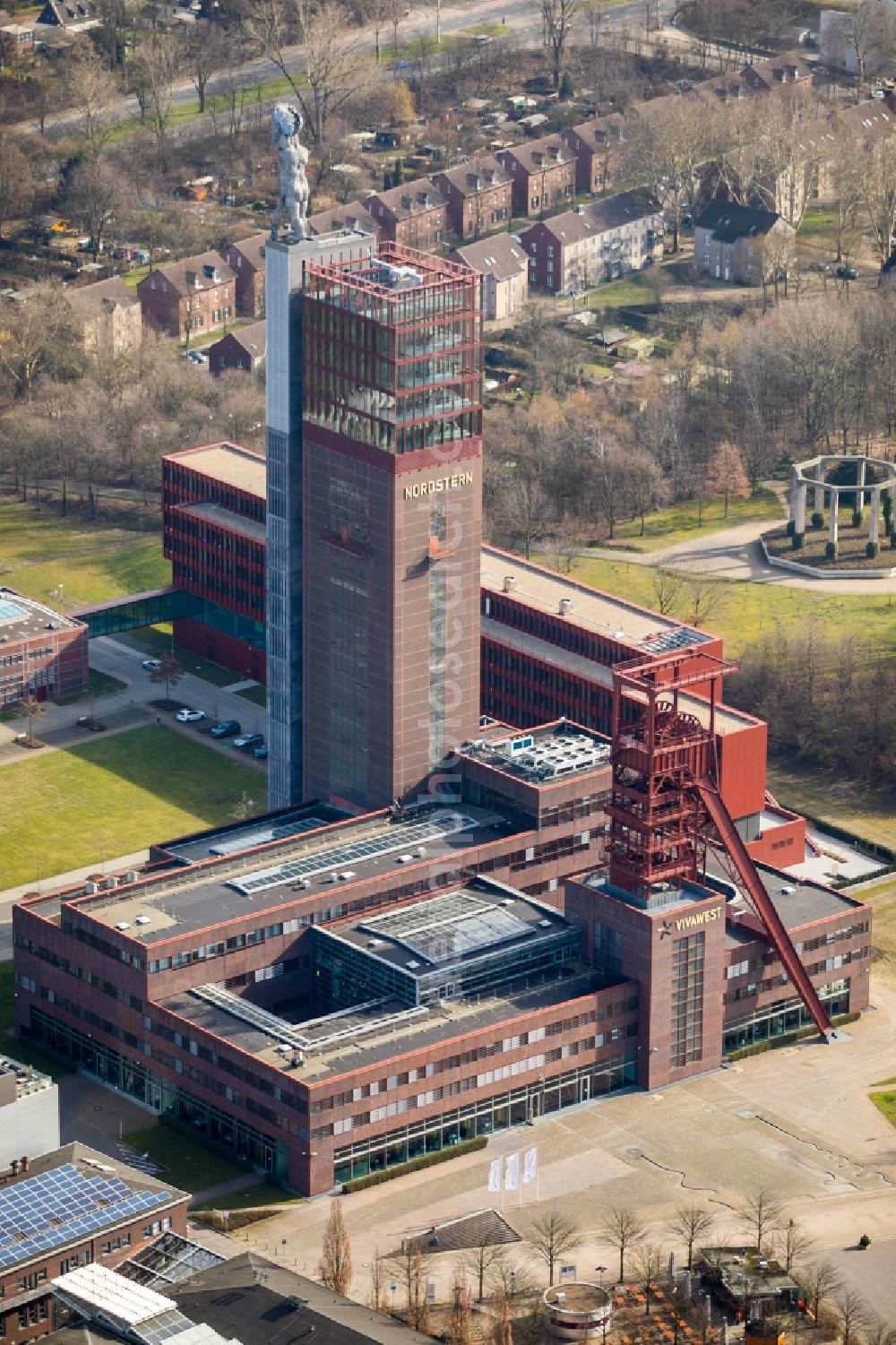 Gelsenkirchen from above - Observation tower on the Office building of the administrative and business center of Vivawest Wohnen GmbH, headquartered in Nordsternpark on the former Nordstern colliery in Gelsenkirchen in North Rhine-Westphalia