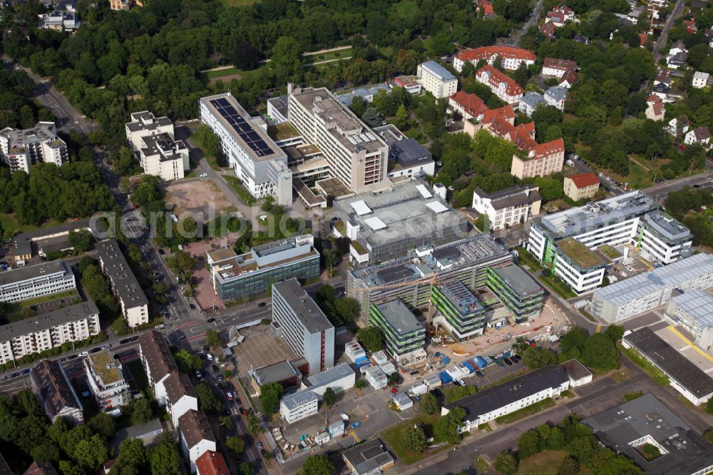 Aerial image Mainz - Extension construction site at the research building and office complex of the company Biontech on the former site of the General Feldzeugmeister barracks in Mainz in the state of Rhineland-Palatinate