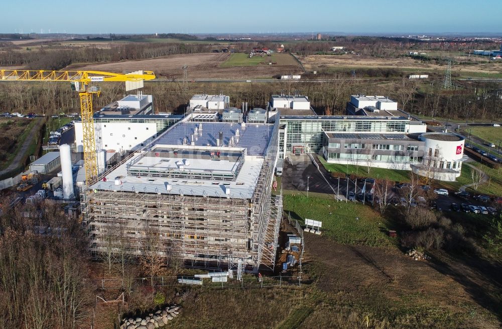 Frankfurt (Oder) from the bird's eye view: Construction site on building complex of the Institute IHP GmbH in Technologiepark in Frankfurt (Oder) in the state Brandenburg, Germany