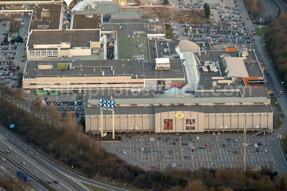 Aerial photograph Bochum - Expansion and renovation of the shopping center on the A40 Ruhr Park in Bochum in North Rhine-Westphalia