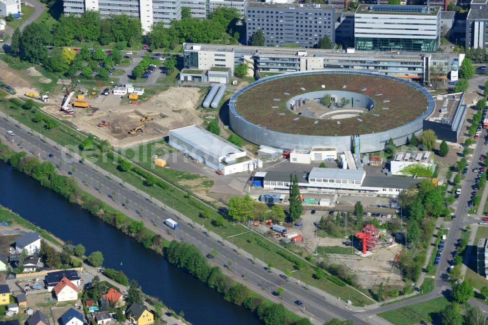 Berlin from the bird's eye view: Expansion - Construction site at the electron storage ring BESSY - the third generation synchrotron radiation source in Berlin - Adlershof