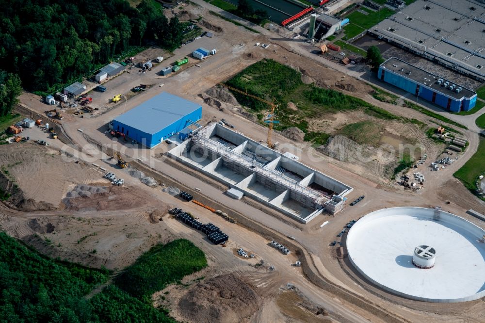 Aerial photograph Forchheim - New construction site and extension of the sewage treatment basins and purification stages Abwasserzweckverband Breisgauer Bucht in Forchheim in the state Baden-Wuerttemberg, Germany