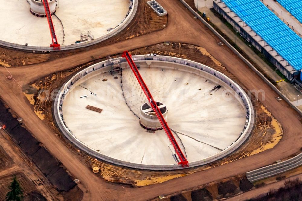 Aerial photograph Forchheim - New construction site and extension of the sewage treatment basins and purification stages in Forchheim in the state Baden-Wurttemberg, Germany