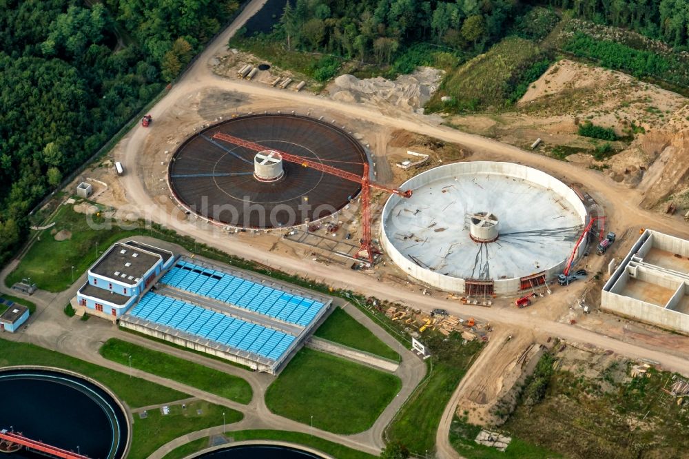 Aerial photograph Forchheim - New construction site and extension of the sewage treatment basins and purification stages in Forchheim in the state Baden-Wurttemberg, Germany