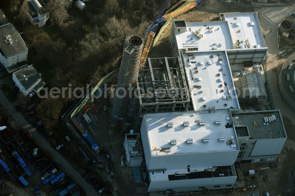 Aerial image Berlin - Exhaust towers of the Vattenfall Europe AG at the canal eltowkanal in Berlin Lichterfelde