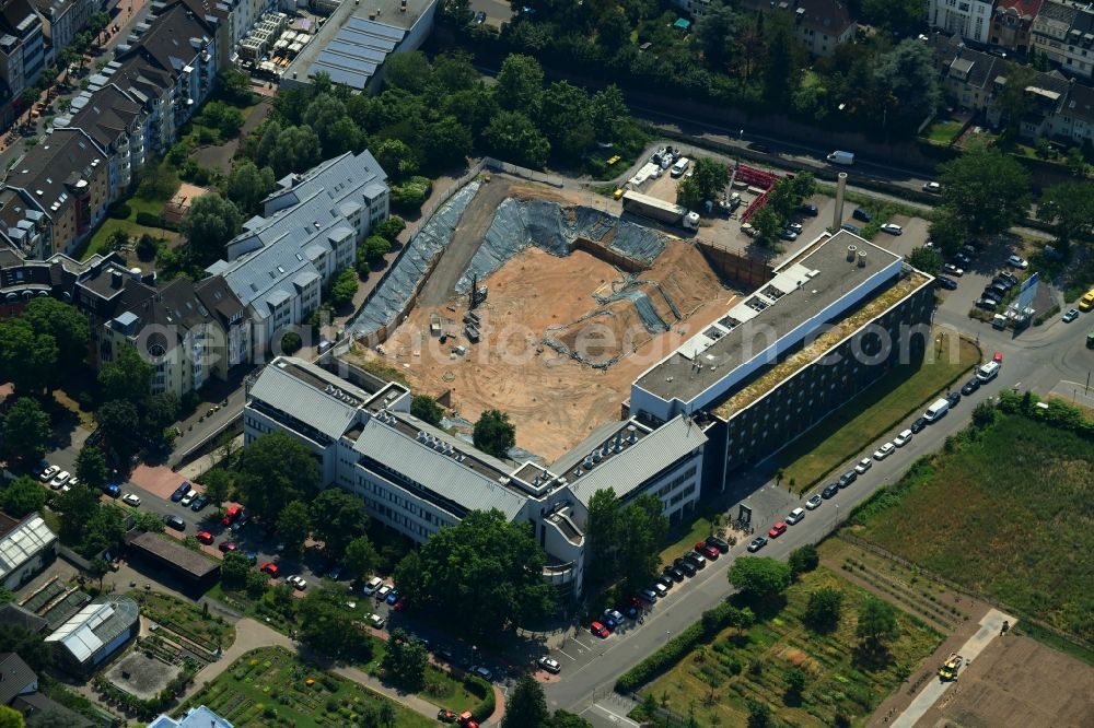 Bonn from the bird's eye view: Extension of new building site at the building complex of the institute LIMES-Institut on Carl-Troll-Strasse in the district Poppelsdorf in Bonn in the state North Rhine-Westphalia, Germany