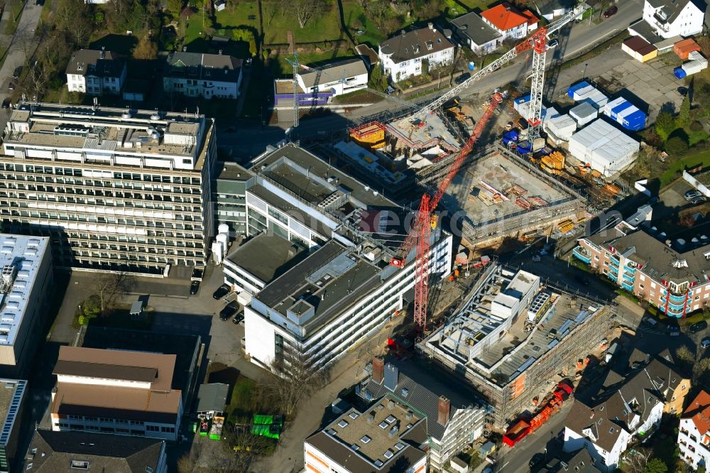 Aerial image Mülheim an der Ruhr - Extension of new building site at the building complex of the institute Max-Planck-Institut fuer Chemische Energiekonversion CEC on Stiftstrasse in Muelheim on the Ruhr in the state North Rhine-Westphalia, Germany