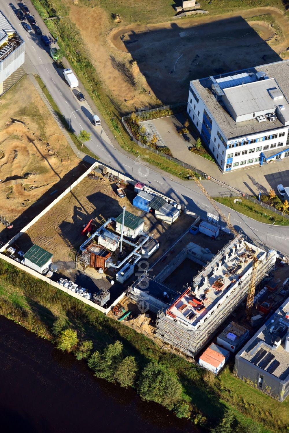 Hamburg from above - Extension of new building site at the building complex of the institute Technologiezentrum Energie-Conpus Honburg Am Schleusengraben in the district Bergedorf in Hamburg, Germany