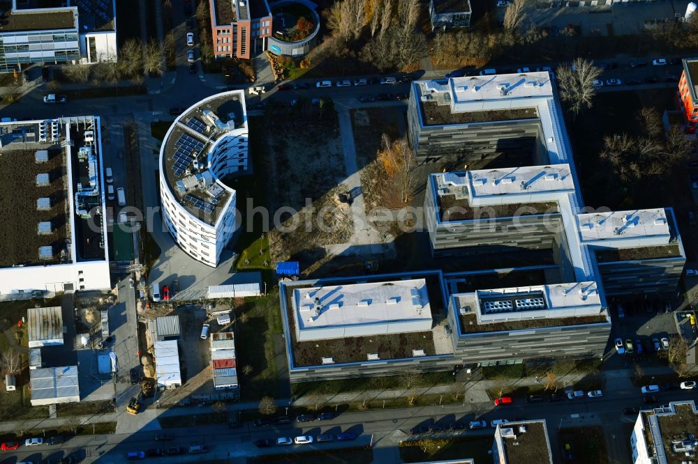 Berlin from the bird's eye view: Extension of new building site at the building complex of the institute Willy-Wien-Laboratorium (PTB) on Magnusstrasse in the district Adlershof in Berlin, Germany