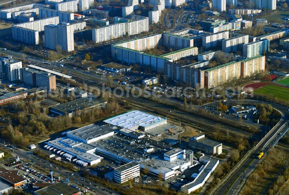 Berlin from the bird's eye view: Extension - new building - construction site on the factory premises of Harry-Brot GmbH on Wolfener Strasse in the district Marzahn in Berlin, Germany