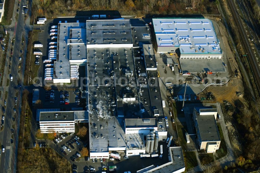 Aerial photograph Berlin - Extension - new building - construction site on the factory premises of Harry-Brot GmbH on Wolfener Strasse in the district Marzahn in Berlin, Germany