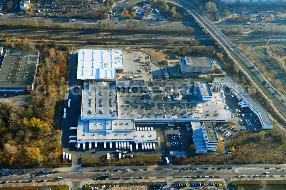 Aerial photograph Berlin - Extension - new building - construction site on the factory premises of Harry-Brot GmbH on Wolfener Strasse in the district Marzahn in Berlin, Germany