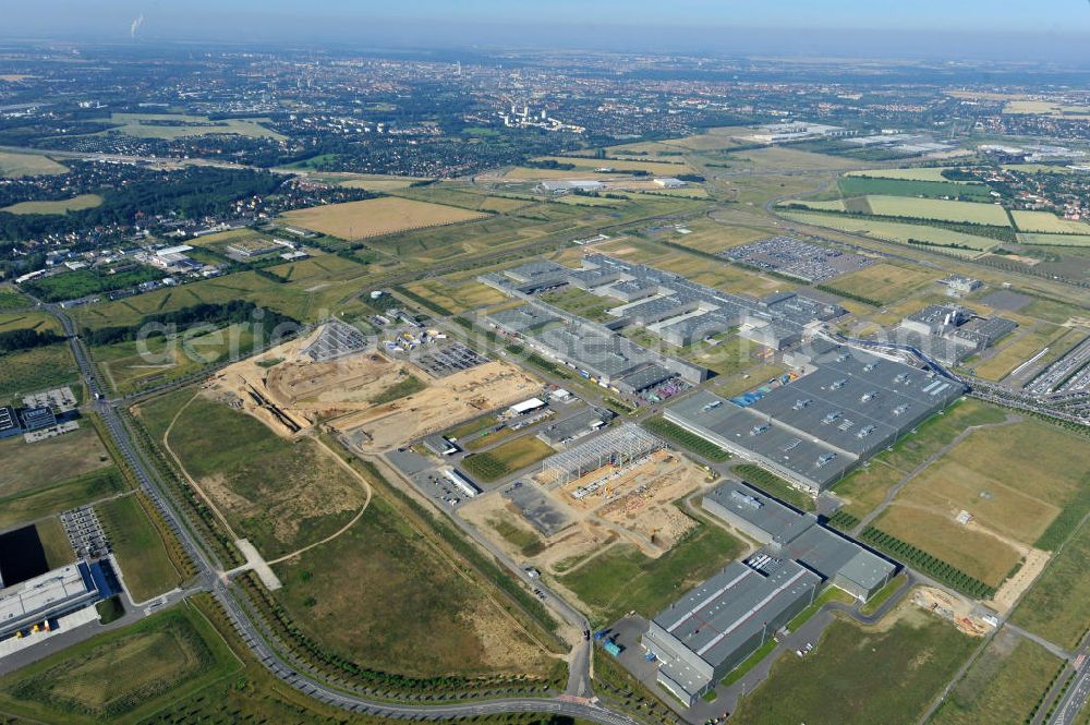 Leipzig from above - Blick auf den Ausbau des Leipziger BMW- Werkes für die Produktion von Elektroautos. Bayerische Motoren Werke / BMW AG Motorrad Werk Leipzig an der BMW Allee 1 in Sachsen. BMW Motorcycle Plant Leipzig in Saxony.