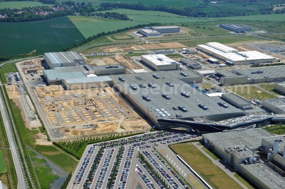 Leipzig from the bird's eye view: Blick auf den Ausbau des Leipziger BMW- Werkes für die Produktion von Elektroautos. Bayerische Motoren Werke / BMW AG Motorrad Werk Leipzig an der BMW Allee 1 in Sachsen. BMW Motorcycle Plant Leipzig in Saxony.