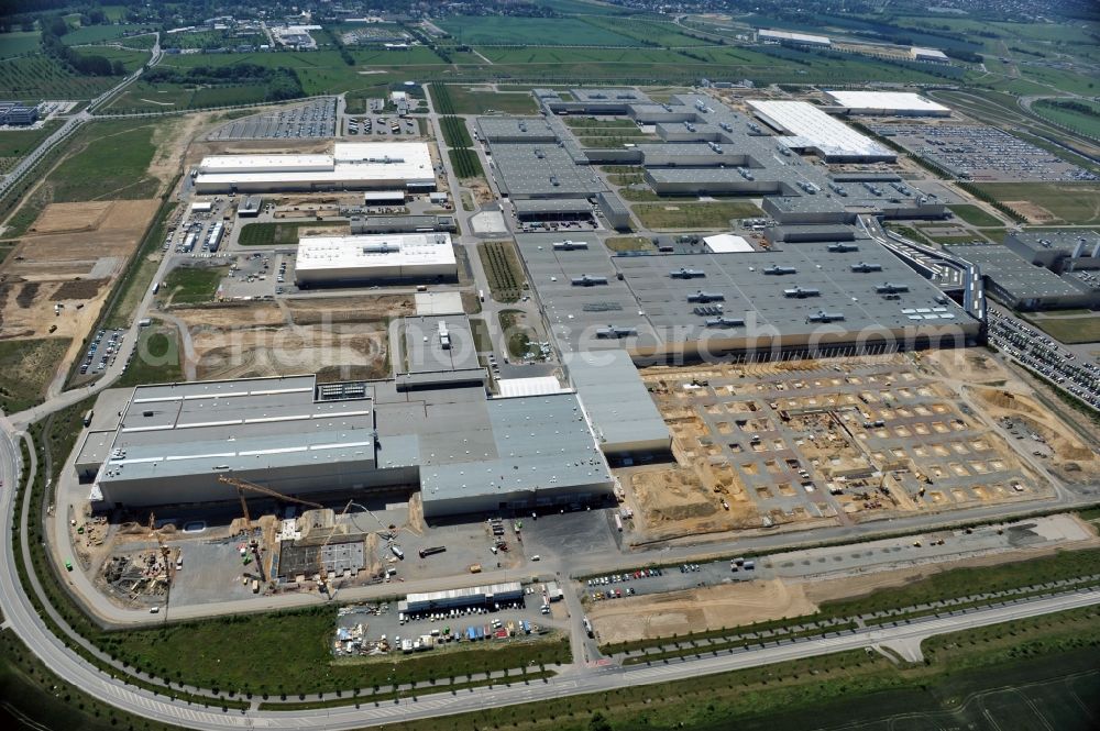 Aerial photograph Leipzig - Blick auf den Ausbau des Leipziger BMW- Werkes für die Produktion von Elektroautos. Bayerische Motoren Werke / BMW AG Motorrad Werk Leipzig an der BMW Allee 1 in Sachsen. BMW Motorcycle Plant Leipzig in Saxony.