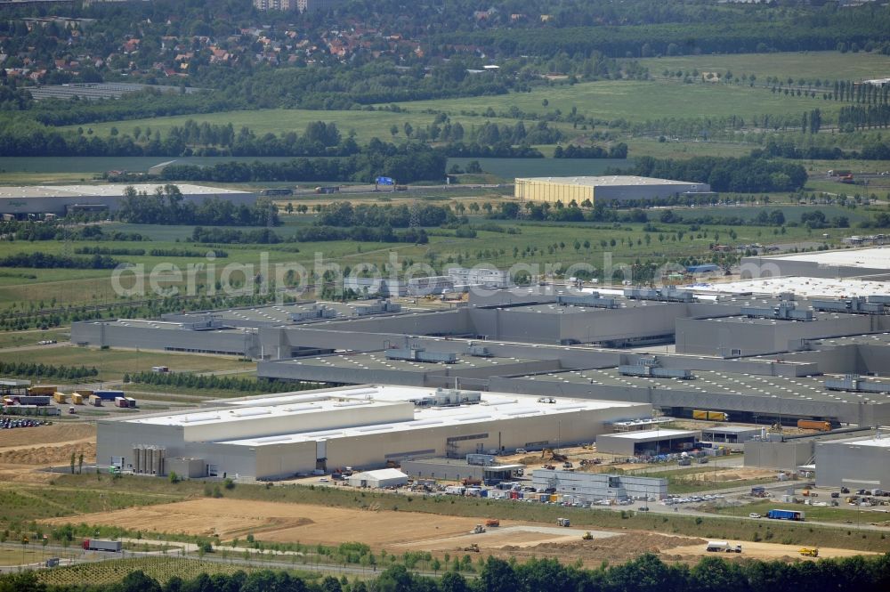 Leipzig from the bird's eye view: Blick auf den Ausbau des Leipziger BMW- Werkes für die Produktion von Elektroautos. Bayerische Motoren Werke / BMW AG Motorrad Werk Leipzig an der BMW Allee 1 in Sachsen. BMW Motorcycle Plant Leipzig in Saxony.