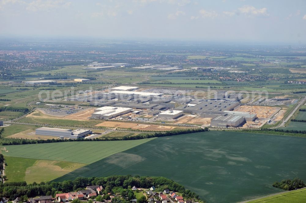 Aerial photograph Leipzig - Blick auf den Ausbau des Leipziger BMW- Werkes für die Produktion von Elektroautos. Bayerische Motoren Werke / BMW AG Motorrad Werk Leipzig an der BMW Allee 1 in Sachsen. BMW Motorcycle Plant Leipzig in Saxony.