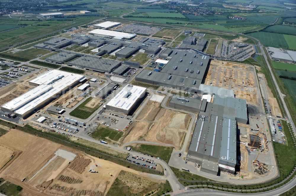 Leipzig from the bird's eye view: Blick auf den Ausbau des Leipziger BMW- Werkes für die Produktion von Elektroautos. Bayerische Motoren Werke / BMW AG Motorrad Werk Leipzig an der BMW Allee 1 in Sachsen. BMW Motorcycle Plant Leipzig in Saxony.