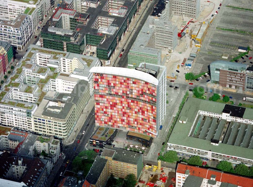 Aerial image Berlin - Erweiterungsbau des AXEL - SPRINGER - VERLAGES an der Axel-Springer - Straße in Berlin - Kreuzberg 16.Mai 2002