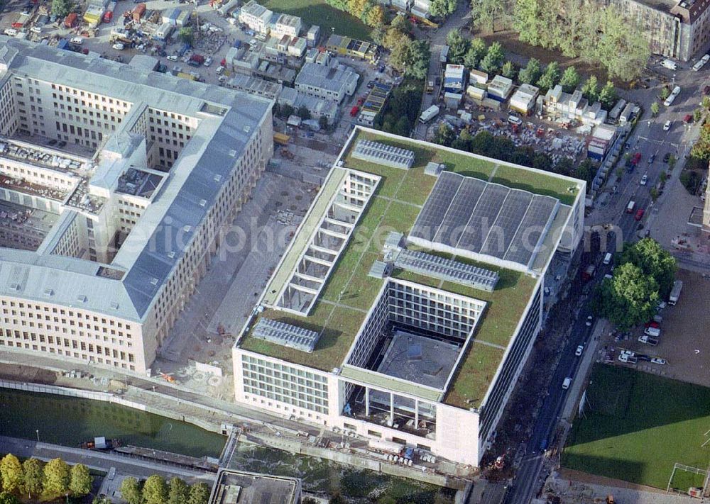 Aerial image Berlin - Erweiterungsbau am Gebäude des ehem. ZK der SED / RB zum jetzigen Außenministerium in Berlin - Mitte.