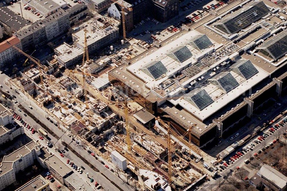 Aerial photograph Berlin - Wedding - Erweiterungsbau Industrie und Bürok. Siemens Berlin Wedding Brunnenstraße