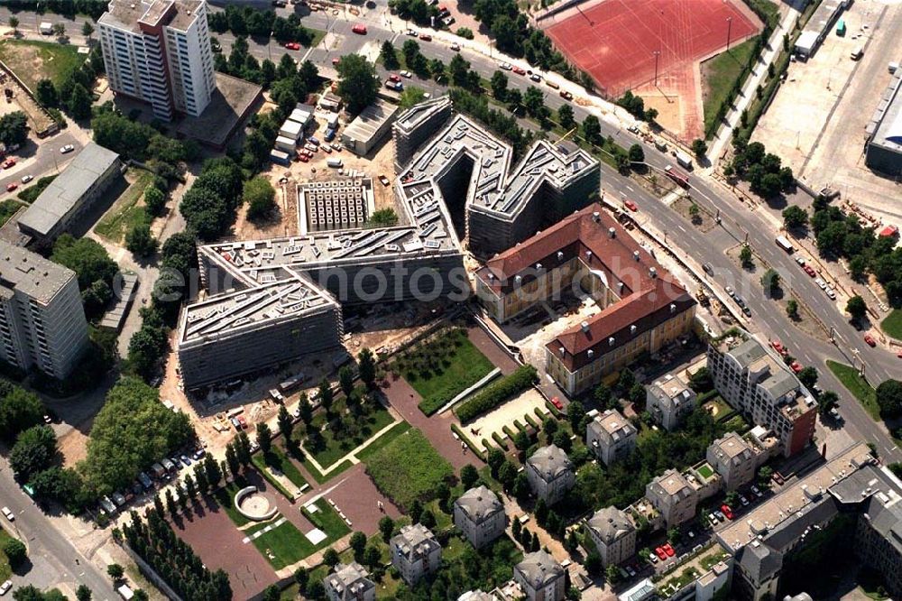 Aerial photograph Berlin-Kreuzberg - Erweiterungsbau des Jüdischen Museums an der Lindenstraße