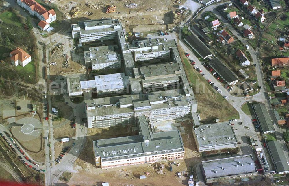 Schwerin / MV from the bird's eye view: Erweiterungsbau der Klinik Schwerin in der Wismarschen Straße 397 in 19055 Schwerin.