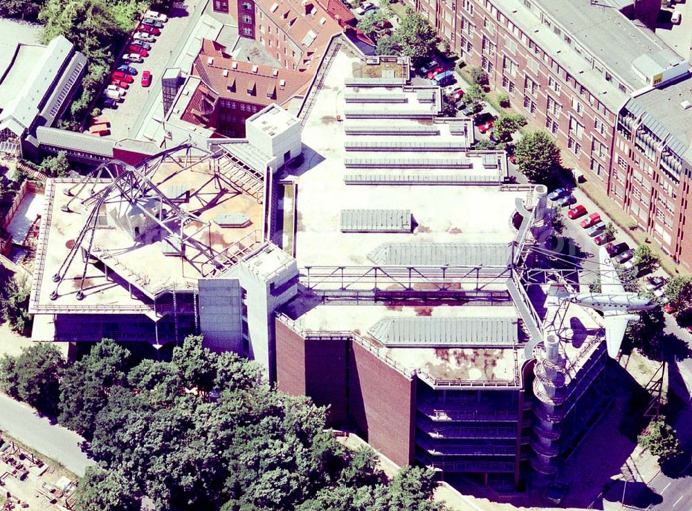 Aerial photograph Berlin - Kreuzberg - Erweiterungsbau des Museums für Verkehr und Technik an der Trebbiner Straße in Berlin-Kreuzberg.