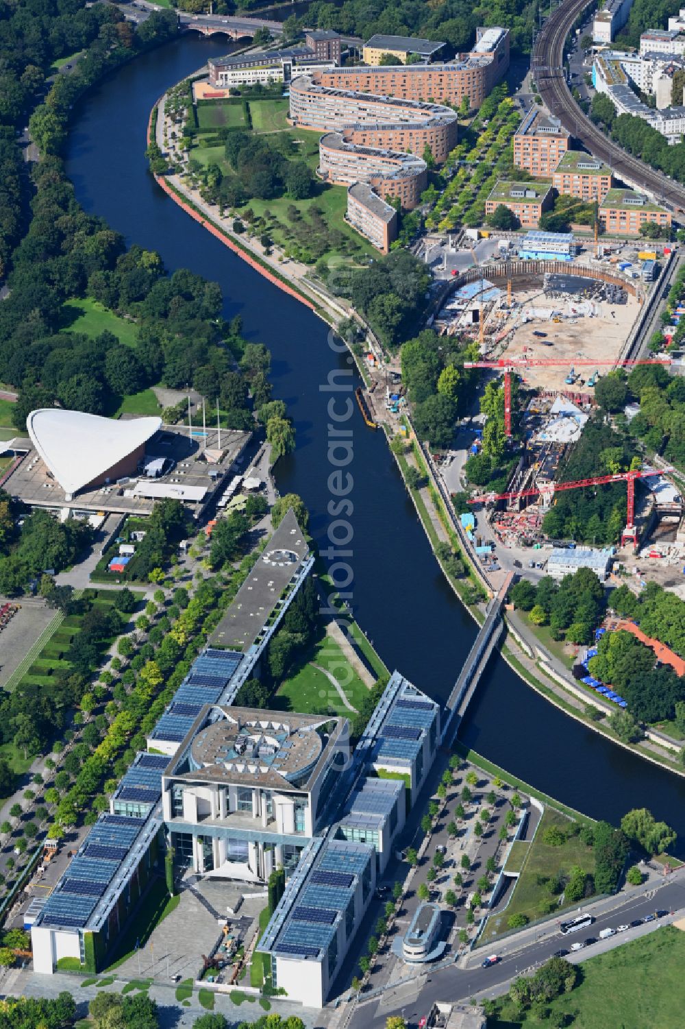 Berlin from above - Construction site for the extension of the government administration building - Federal Chancellery - on Magnus-Hirschfeld-Ufer in the Moabit district in Berlin, Germany